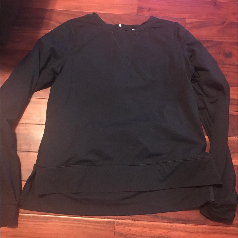 Lululemon size 6